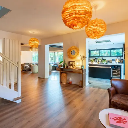 Tres Belle Sur Les Hauteurs De La Baule